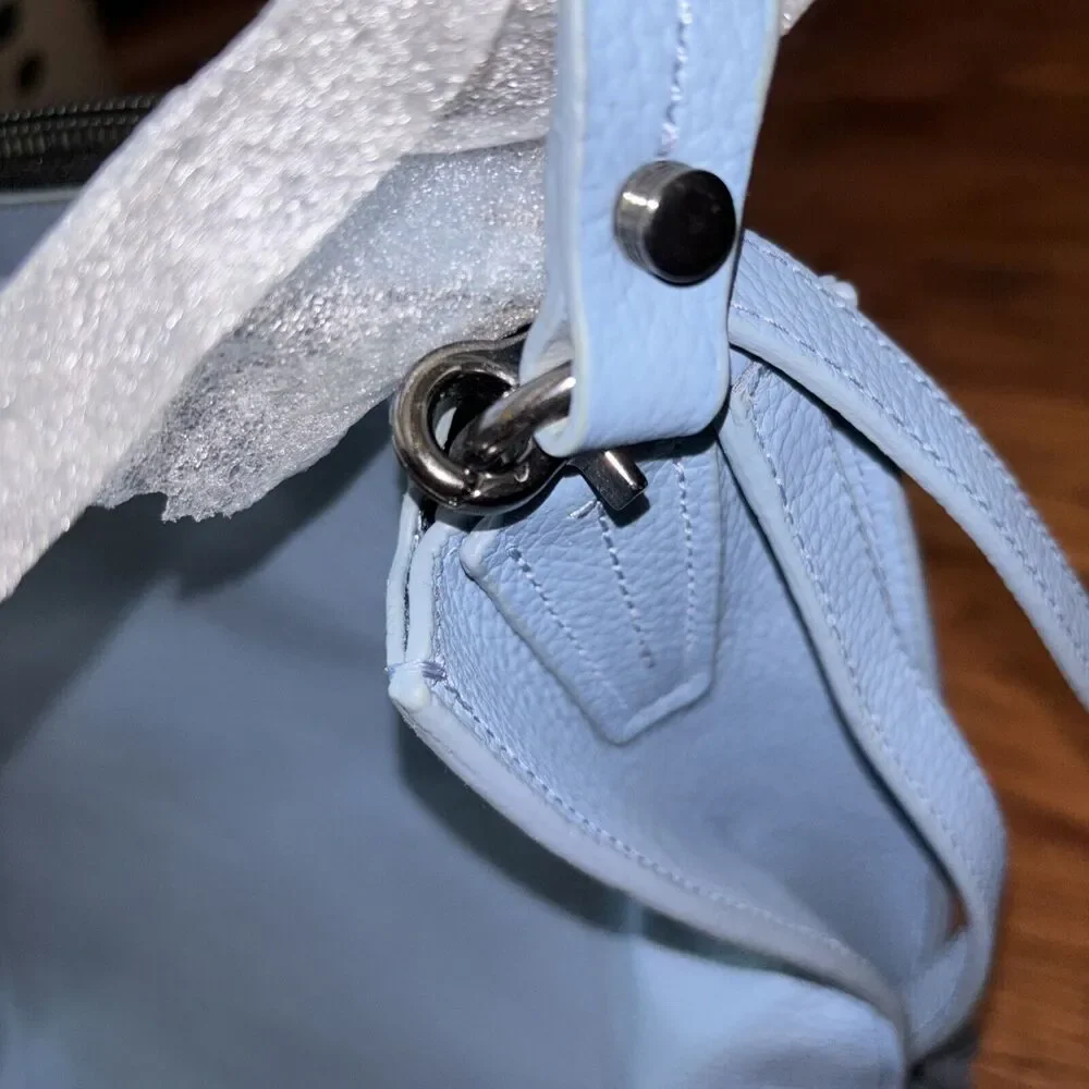 Botkier Hudson Hobo Azurra Pebbled Leather Gunmetal Hardware New Zip Handles